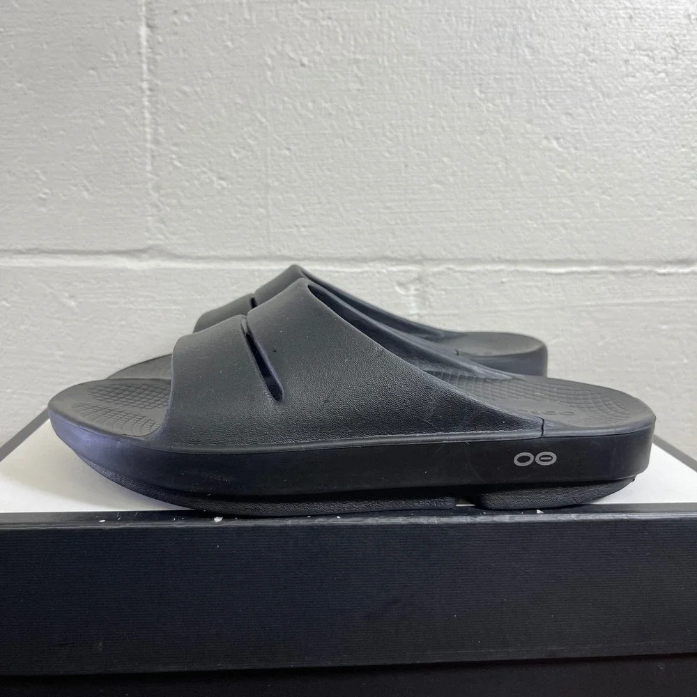 Oofos OOahh Sport Recovery Slides Black Comfort Sandal Slip On Men's 9 US/42 EU